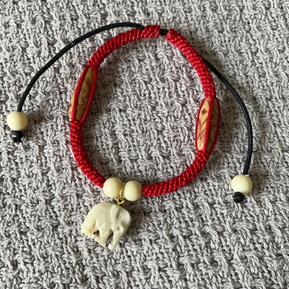THAI White Elephant Bracelet - One Size - Picture 1 of 3